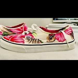 Hawaiian print Vans